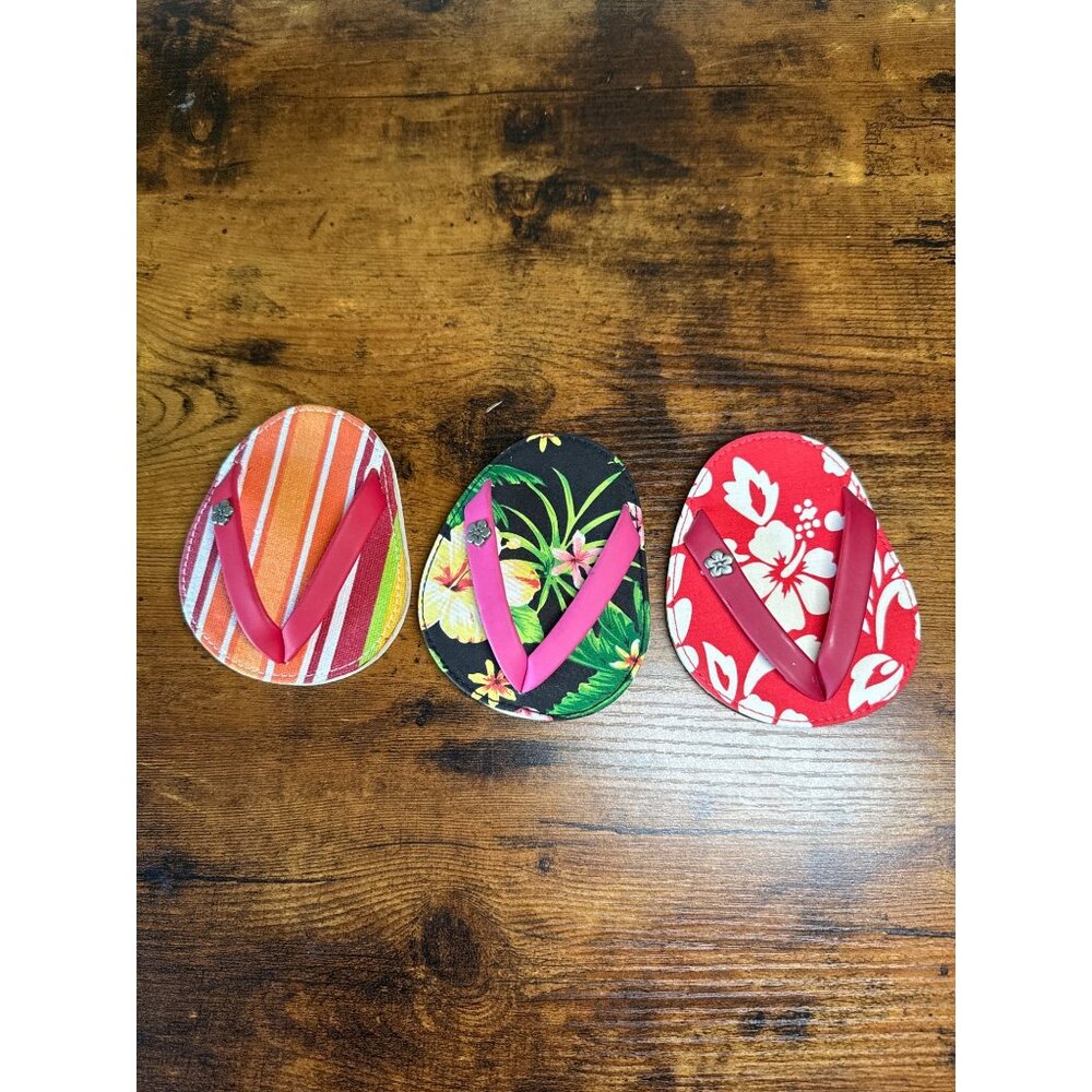 CarrieandCo Flip Flop Drink Coasters - Set Of 3 Flip Flop Drinkwear For Glasses